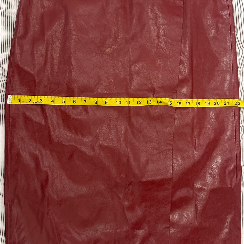 J. Crew Vibrant Red Pencil Skirt nwot - Picture 5 of 5